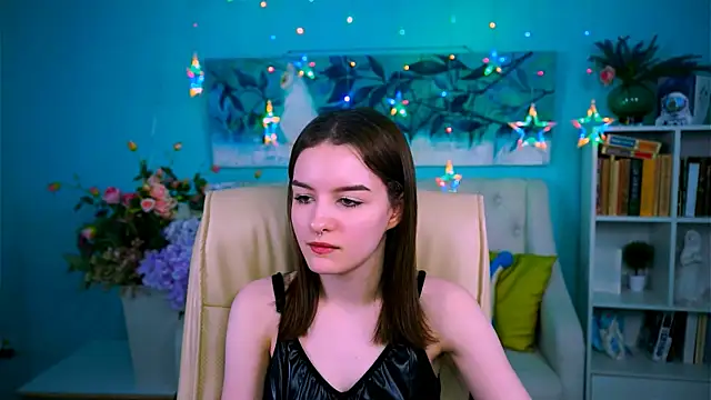 KellieBanshe online show from April 14, 5:07 am