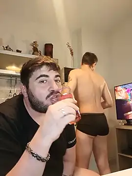 bear skinny online show from June 16, 11:06 pm