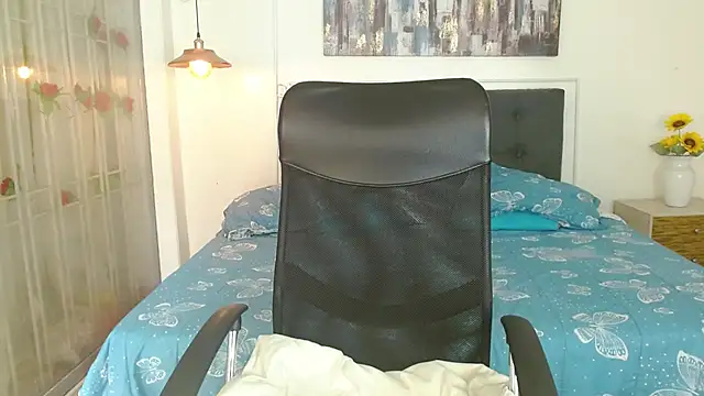 samanthachop online show from April 8, 1:57 pm