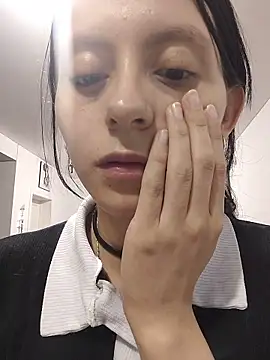 Naomimolie online show from March 31, 11:21 am