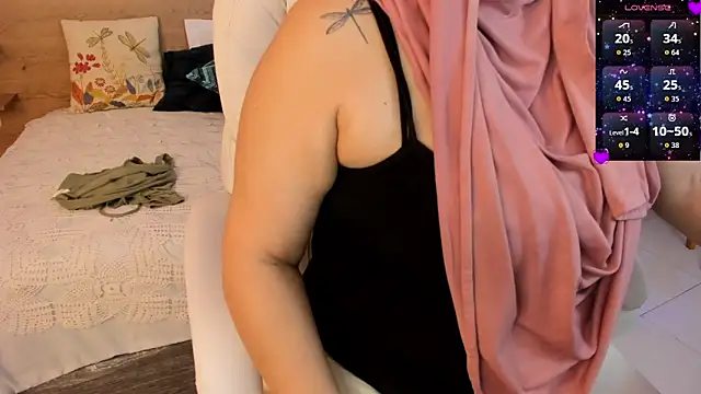  Azahaaraa  online show from March 17, 3:10 am