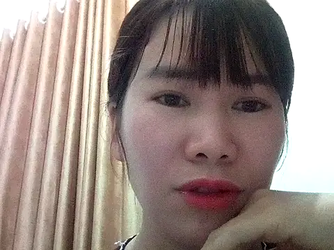 Bondgirl 9 online show from March 8, 7:29 pm