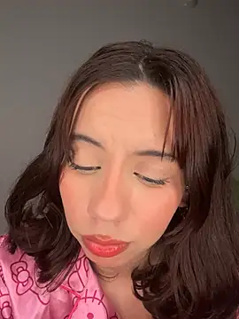 Nicole Cute04 online show from March 29, 4:55 am