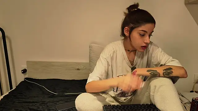 sweelexy online show from April 4, 10:08 pm