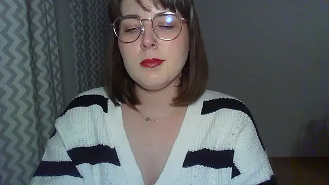 ClaraHard online show from April 17, 7:27 pm