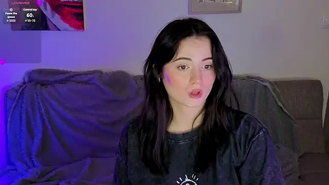 missy3kissy online show from April 8, 6:21 pm