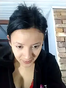 CynthiaMore online show from May 11, 3:29 pm