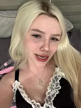 Sweet Ria online show from June 20, 7:28 pm