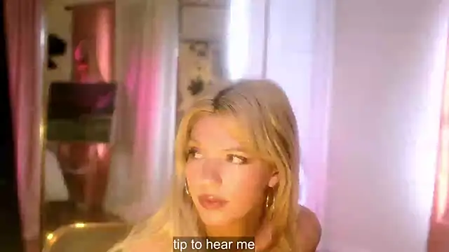 GoddessSherry1 online show from April 13, 9:15 pm