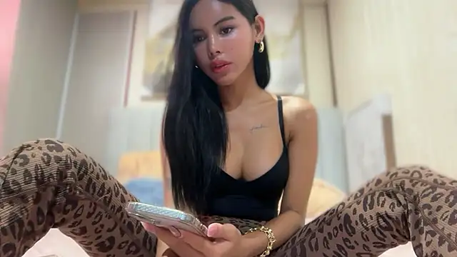 Princess stellaxoxo online show from April 17, 5:20 am