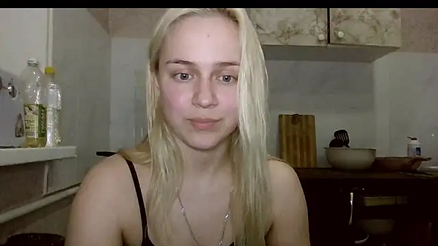 Barbie   girl online show from April 23, 8:00 pm