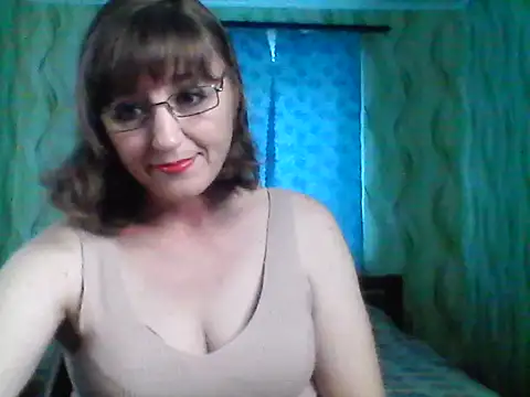 Alisaprice077 online show from June 7, 10:22 am