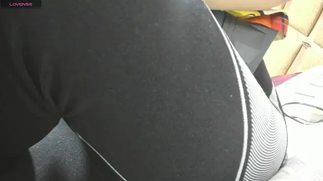 EmaGw7 online show from April 1, 10:40 pm