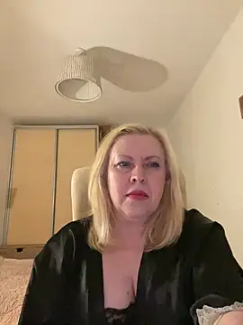 JanieLight53 online show from July 9, 9:28 pm