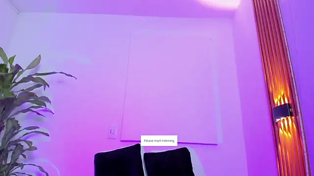 BellaRomano online show from April 11, 11:14 am