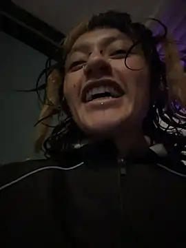 baby akuma online show from June 12, 2:41 am