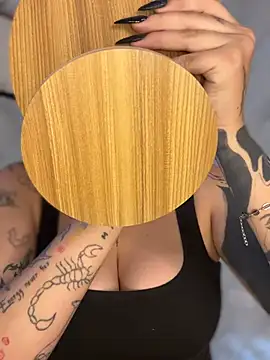 CarolQueen1  online show from March 20, 12:54 pm