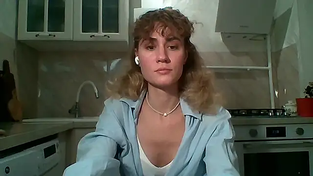 ElenoreHolguin online show from March 13, 6:09 pm