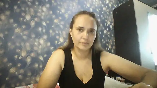 Alisa07qw online show from June 23, 12:14 pm