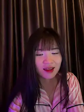 Cum-withyou online show from May 31, 4:46 pm