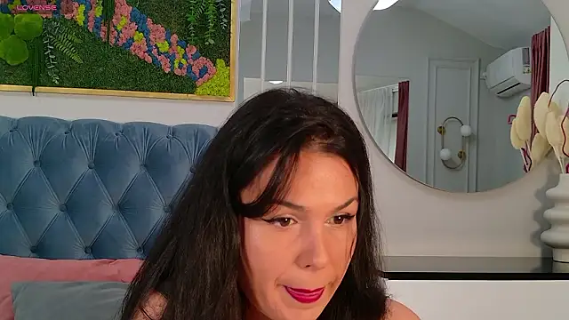 AnneRey online show from March 29, 1:54 pm