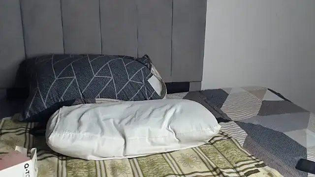 Tasha xxx online show from April 4, 5:34 pm