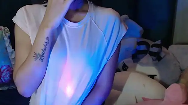 Sassy reena1 online show from March 11, 7:38 pm