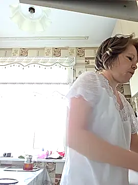  LOLA-LOLA  online show from June 19, 6:39 am