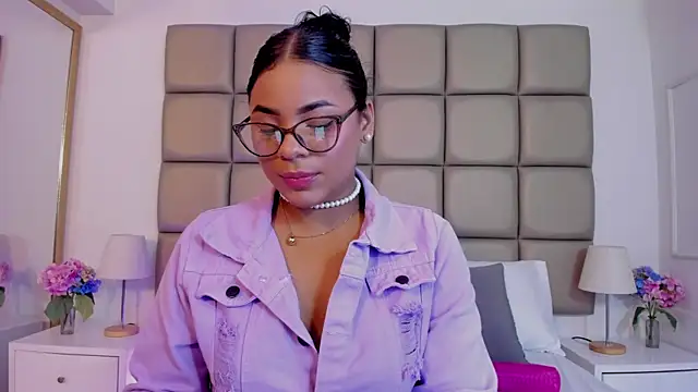 lilly williamss online show from March 23, 8:42 am