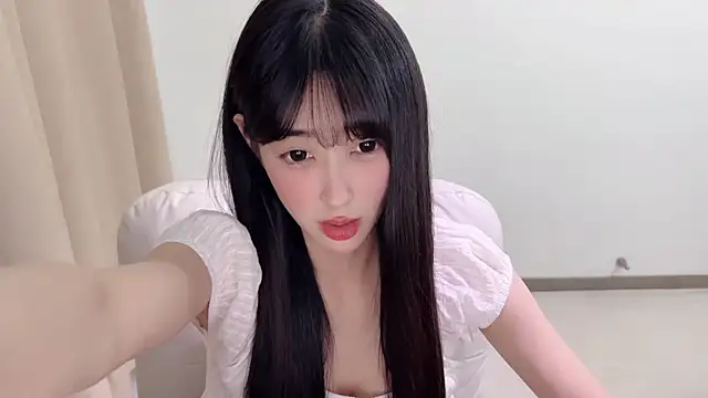 xiaooyee online show from June 12, 2:25 pm