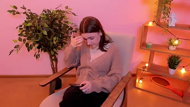 MaraBrookfieId online show from March 15, 8:05 am