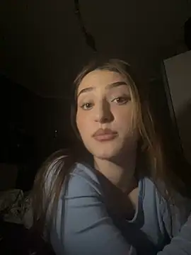 CuteCeline18 online show from March 11, 9:50 pm