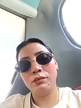 florecita20 online show from March 30, 5:01 pm