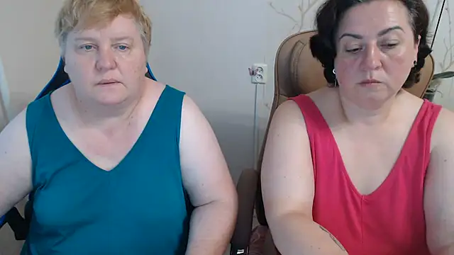 Lindy-Jeanie online show from August 2, 5:38 pm