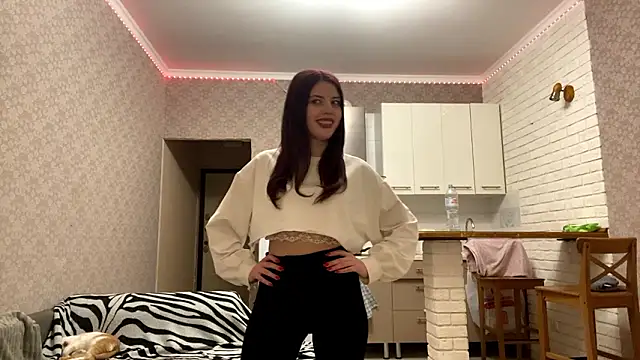 KassieLonzo online show from March 26, 7:15 pm