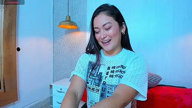 Tatiana24  online show from May 4, 9:40 pm