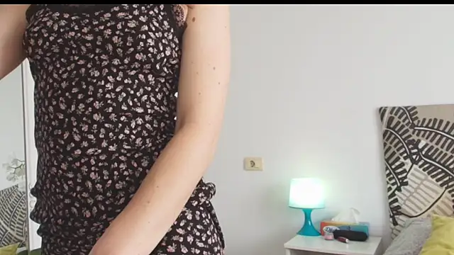 IreneBlue  online show from June 24, 8:02 am