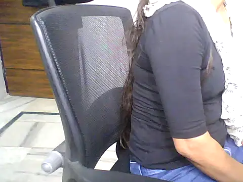 Sonam1186 online show from April 17, 4:36 am