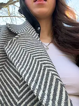 PurrLure online show from March 20, 11:04 am