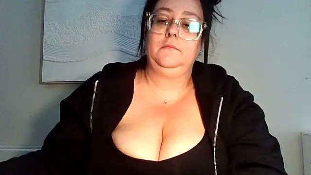 bustybabe86 online show from May 13, 1:06 pm