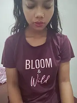 Candyy crushh online show from May 31, 3:56 am