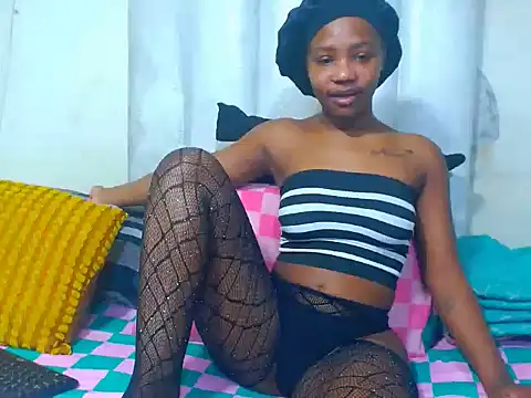 BestieBoomber online show from July 7, 8:11 pm