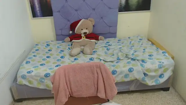 jasmin kitty ass online show from July 14, 8:46 pm