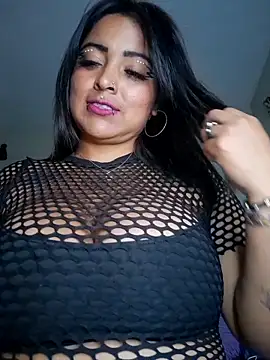Sarah-917 online show from June 13, 5:43 pm
