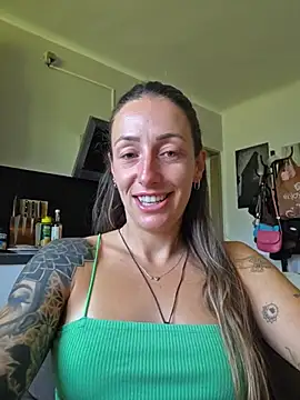 NicoleKaiser online show from June 27, 8:04 am