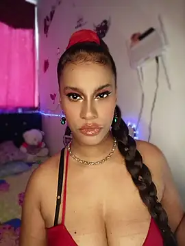 KAYLA 48  online show from August 5, 8:37 pm