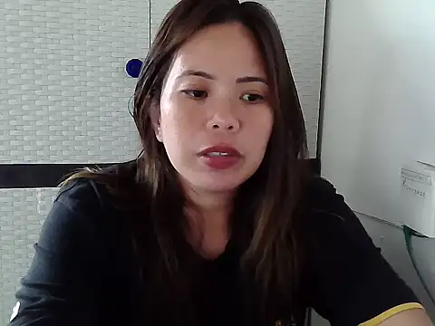 sweetciendy online show from May 16, 6:49 am