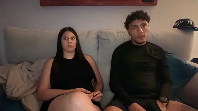 goldcouple22 online show from May 6, 10:14 pm