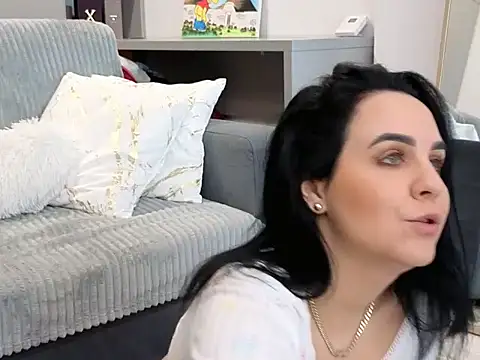 MariahBlue0318 online show from April 14, 6:57 am