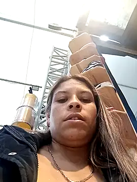 alanna6950 online show from May 2, 4:54 pm